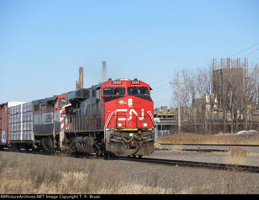 CN 3898 and BCOL 4609